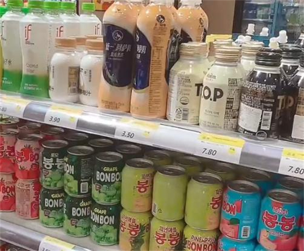 零小赞零食铺省钱超市加盟